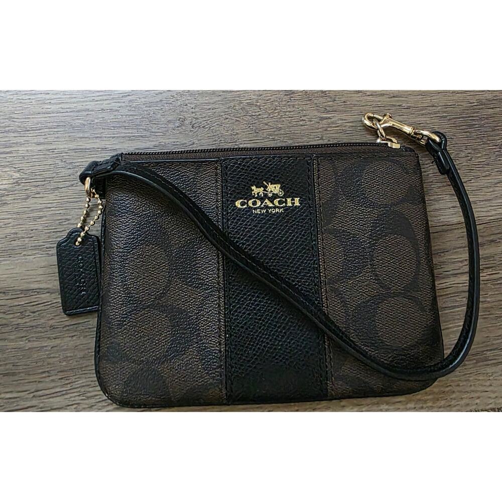NEW Coach Corner Zip Wristlet in Signature Canvas